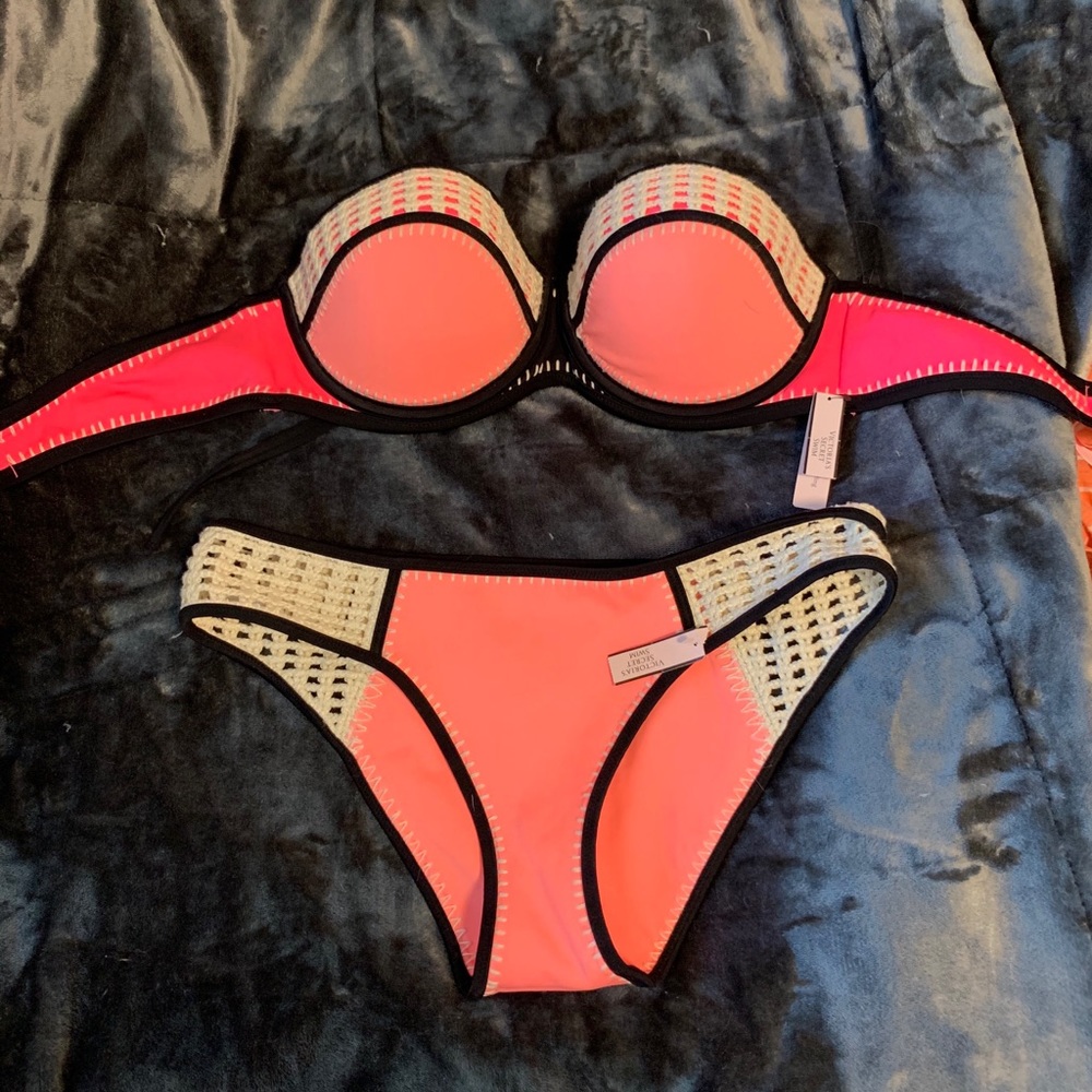 Victoria’s Secret bathing suit set